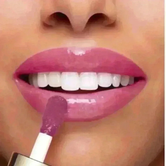 🚨BUNDLE🚨Jeffree Star Velour Lip Scrub & 2 Clarins Lip Comfort Oils!!! ~NEW! 💋 - Picture 6 of 7